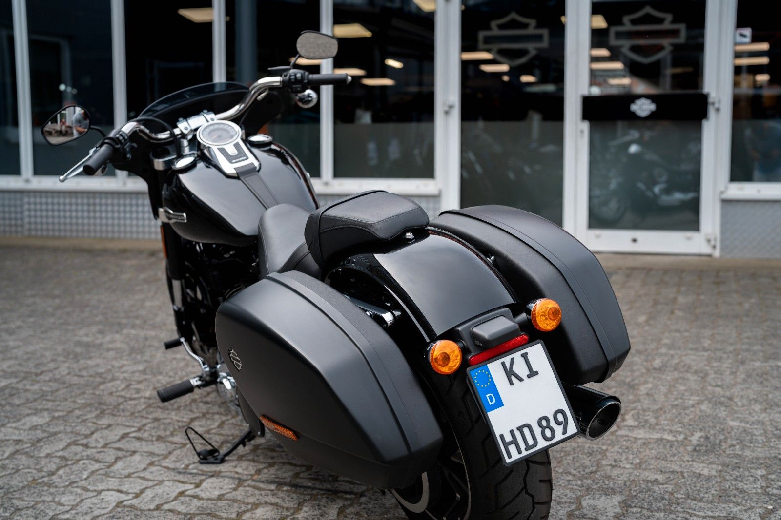 Fahrzeugabbildung Harley-Davidson FLSB Sport Glide Softail
