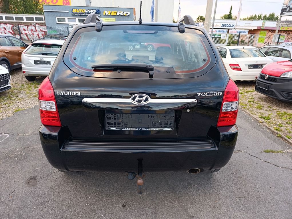 Hyundai Tucson Tucson 2.0 GLS*TÜV NEU*KLIMA*AHK*NUR 145TKM*ALUF