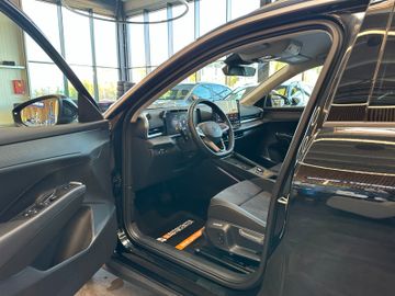 Volkswagen T-Roc *KEYLESS*MASSAGE*LENKRADHZ*ACC*CARPLAY*