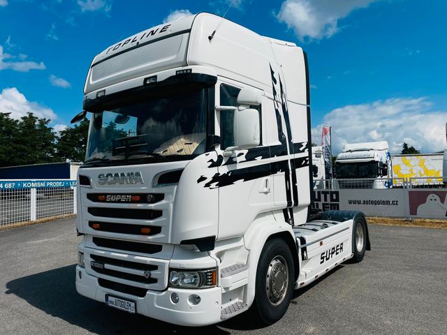 Scania R 520 tractor unit