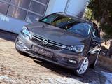 Opel Astra K 1.6 CDTI*Automatik*( ABSOLUT VOLL )EURO6 - Opel Astra: Leder, Schiebedach