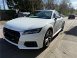 Audi TT Coupe 1.8 TFSI / 3 x S-Line / 19 Zoll /