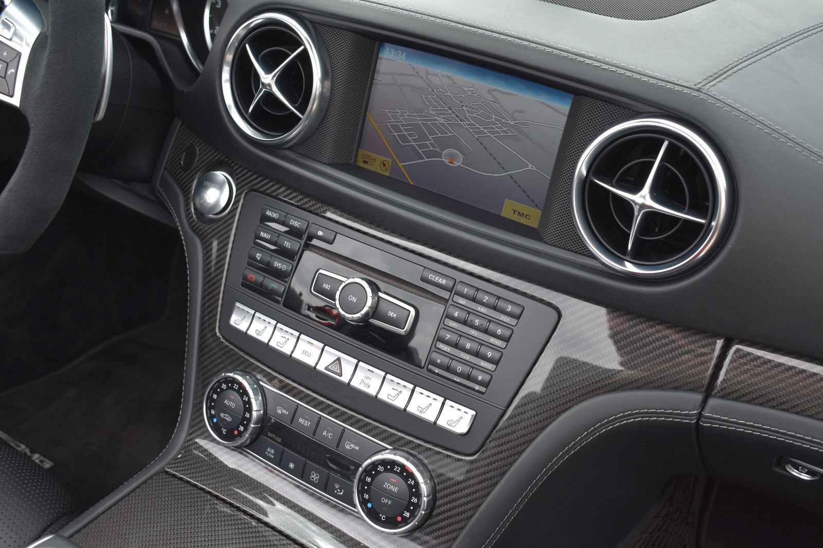 Fahrzeugabbildung Mercedes-Benz SL 63 AMG Carbonp.B&O Keramikbre. Softclose Gara