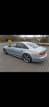 Audi A8 4.0 TFSI S Line quattro - - Audi A8 mit Benzin-Antrieb