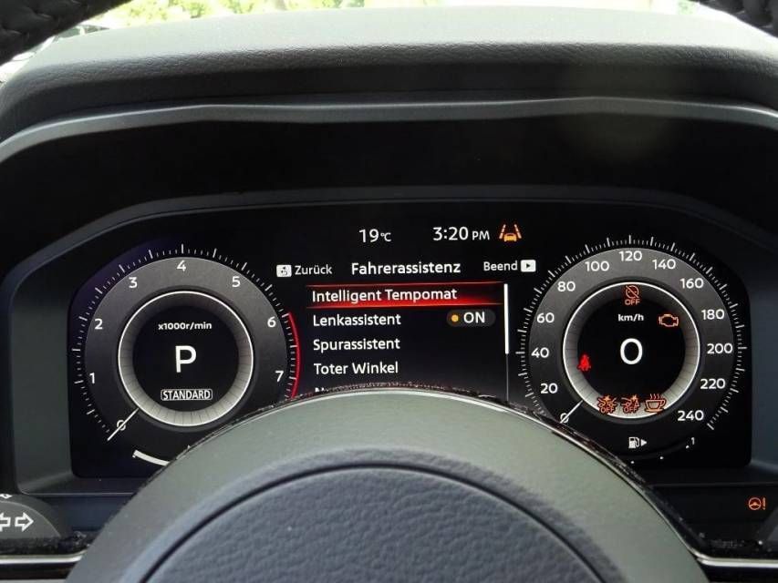 Fahrzeugabbildung Nissan Qashqai 1.3 DIG-T MHEV 4*4 Automatik N-Connecta