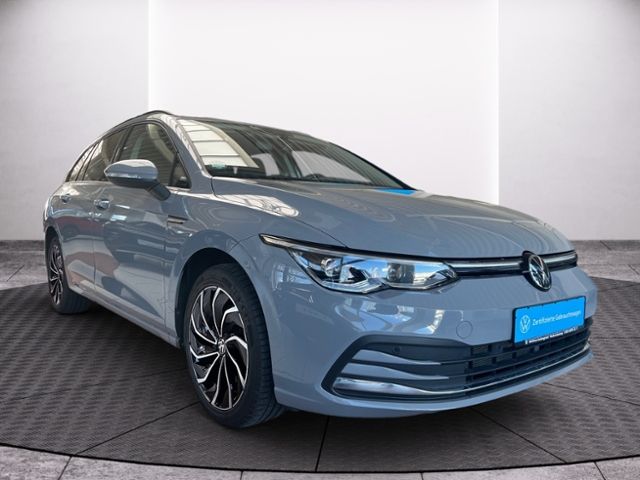 Fahrzeugabbildung Volkswagen Golf Variant VIII 2.0 TSI DSG STYLE PANO STHZG L