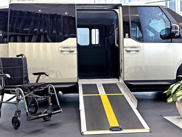 Fahrzeugabbildung Kia PV5 WAV Passenger Rampe Behindertengerecht