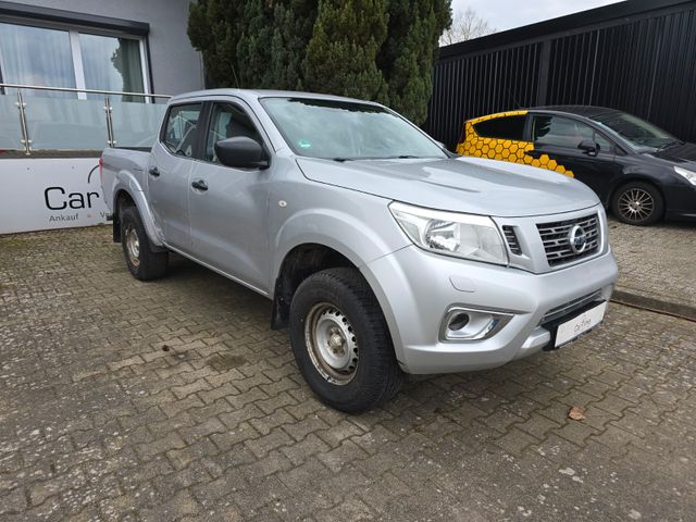 Nissan Navara NP300 Visia Double Cab 4x4