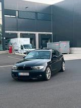 BMW 123d E82 M-Paket Bi-Xenon TÜV neu Bils... - BMW mit Diesel-Antrieb: Coupe, Sitzheizung, 1.8