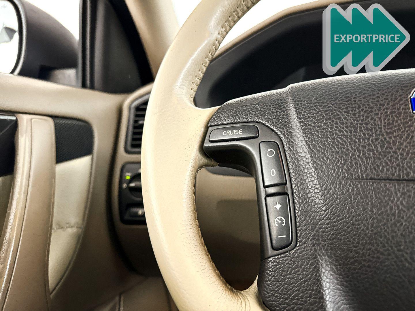 Volvo XC70 2006 — photo 14