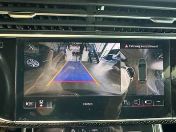Audi SQ7*MATRIX*1.HAND*TÜV-NEU*AHK*PANO*ALCANTARA*