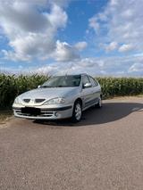 Renault Megane 1.6 16V Privilege Expression - gebrauchte Renault Megane aus dem Jahr 2001