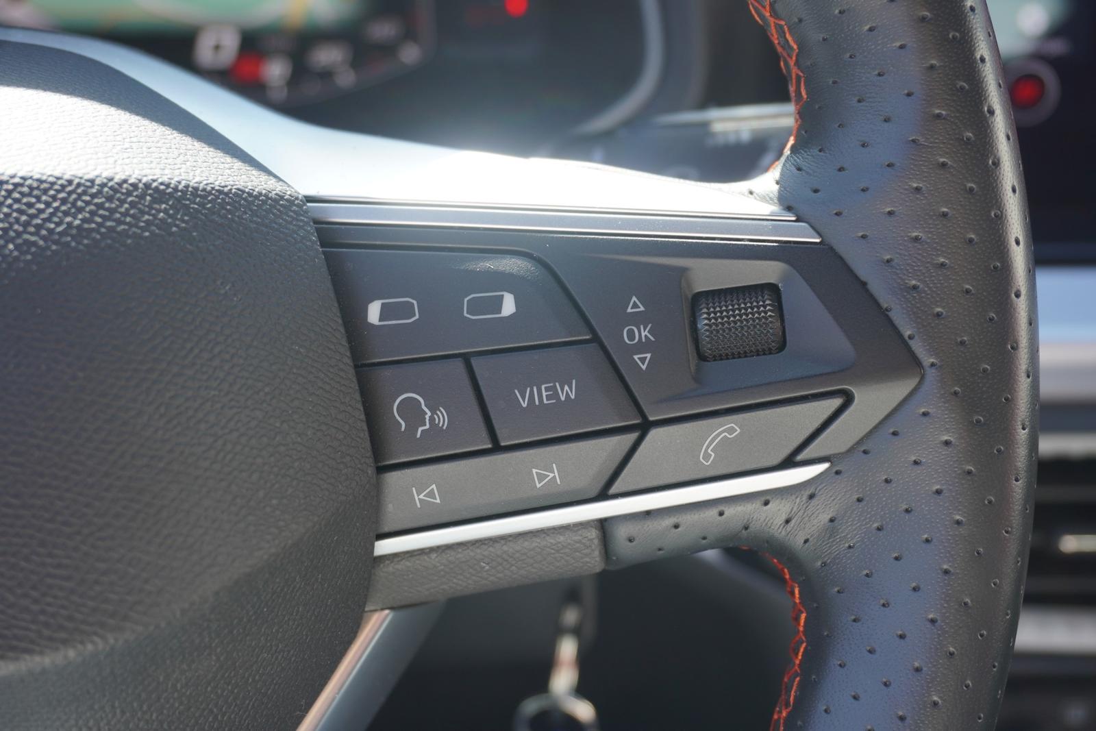 SEAT Ibiza 1.0 TSI FR LED Navi PDC Android Apple DAB, миниатюра 25