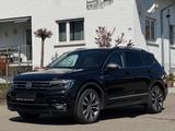 Volkswagen Tiguan Allspace 2.0 R-Line 4Motion DSG*Garantie* - VW Tiguan Allspace SUV