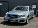Mercedes-Benz E 200 E -Klasse  CGI BlueEfficiency Avantgarde - Mercedes-Benz E 200 mit Benzin-Antrieb: Leder, Schiebedach