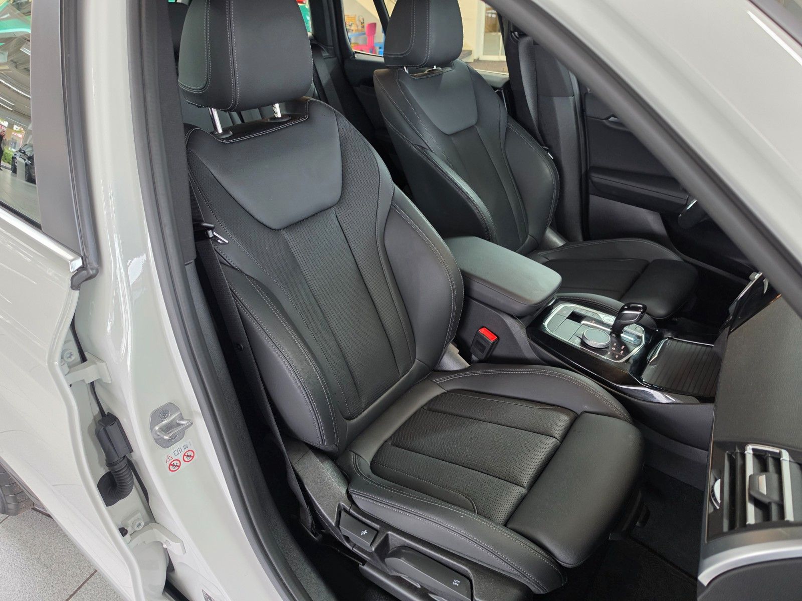 BMW X3 xDrive 20d AUT./LED/CAM/DAB/LIVE COCKPIT foto 15