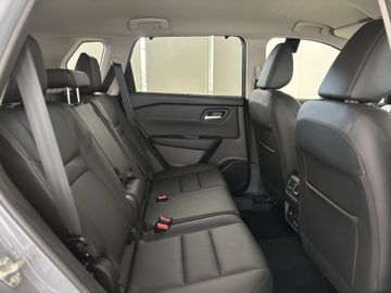 Fotografie des Nissan X-Trail 1.5 VC-T Mild-Hybrid Xtronic N-Connecta