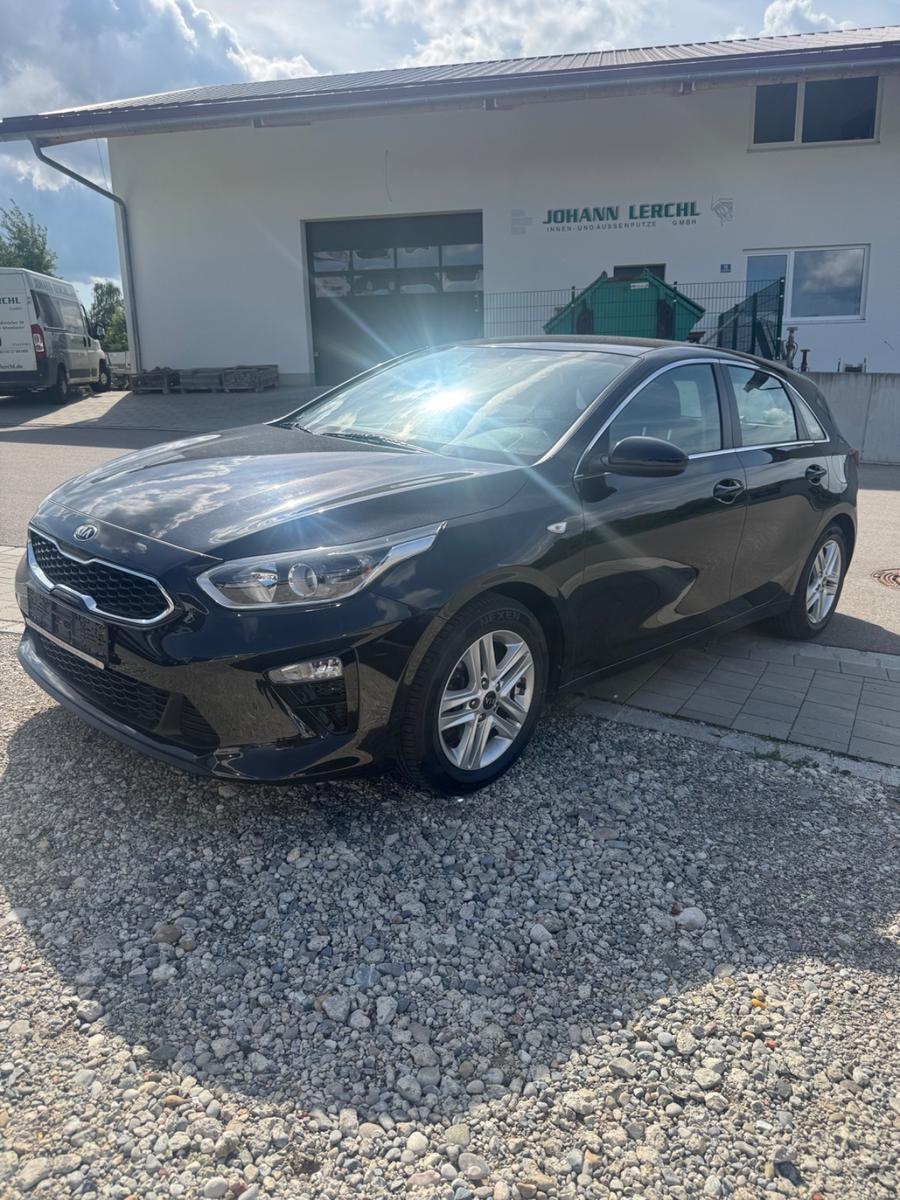 Kia cee'd / Ceed