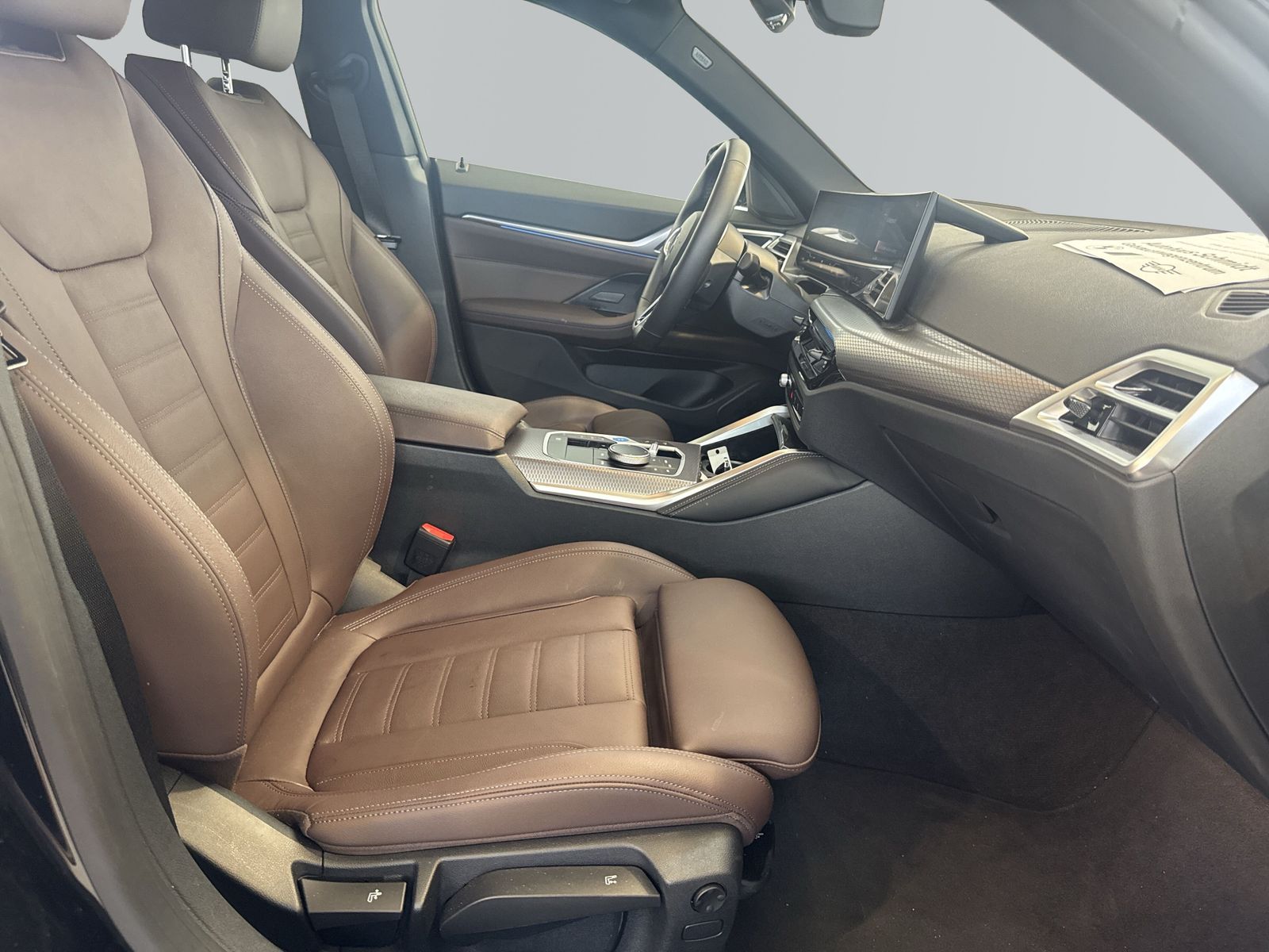 BMW i4 - Bild 11
