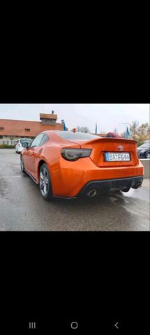 Toyota gt86. TÜV Neu + 8 Fach bereift