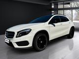 Mercedes-Benz GLA 200 AMG NIGHT PANO AUTOMATIK wenig Km - Mercedes-Benz GLA 200: Weiß