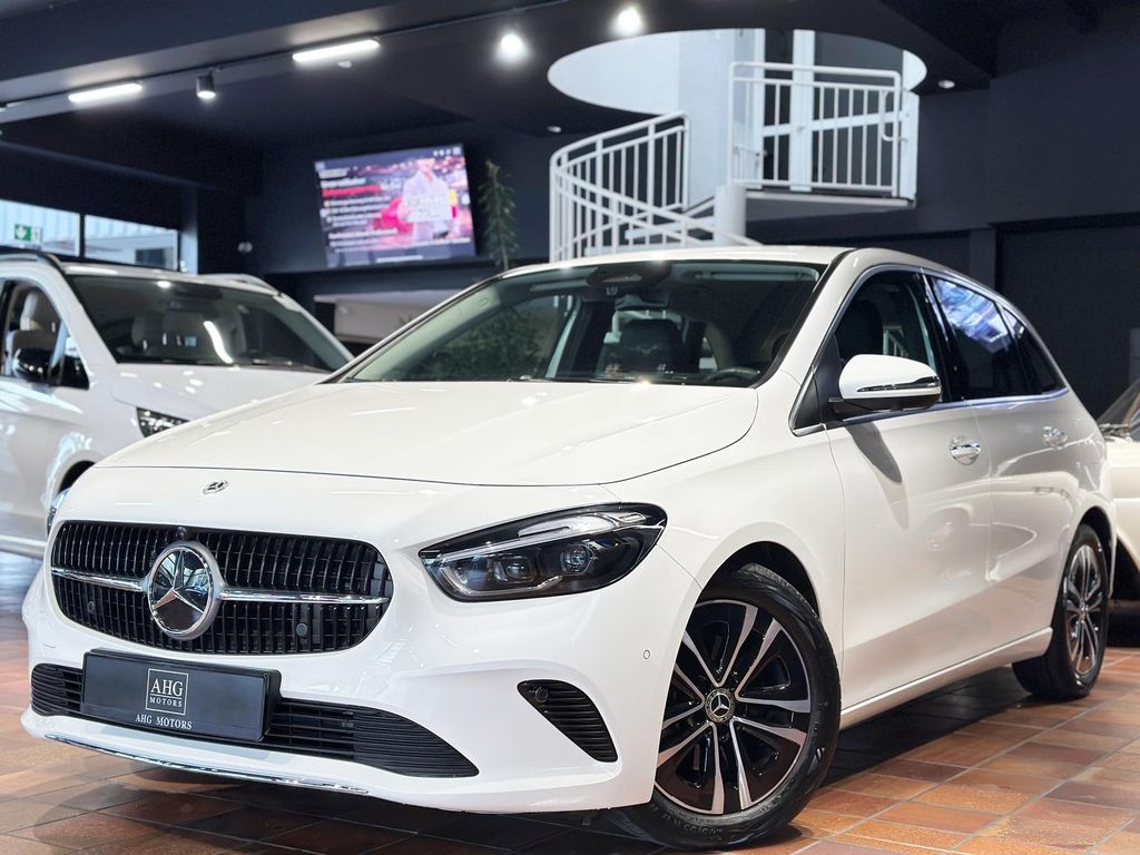 Image of Mercedes-Benz B 200