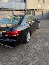 Mercedes-Benz E 400 4MATIC - AMG Paket - Mercedes-Benz E 400 Gebrauchtwagen in Stuttgart
