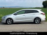 Hyundai i30 cw blue Passion/Klima/Navi/ - Hyundai i30: Passion