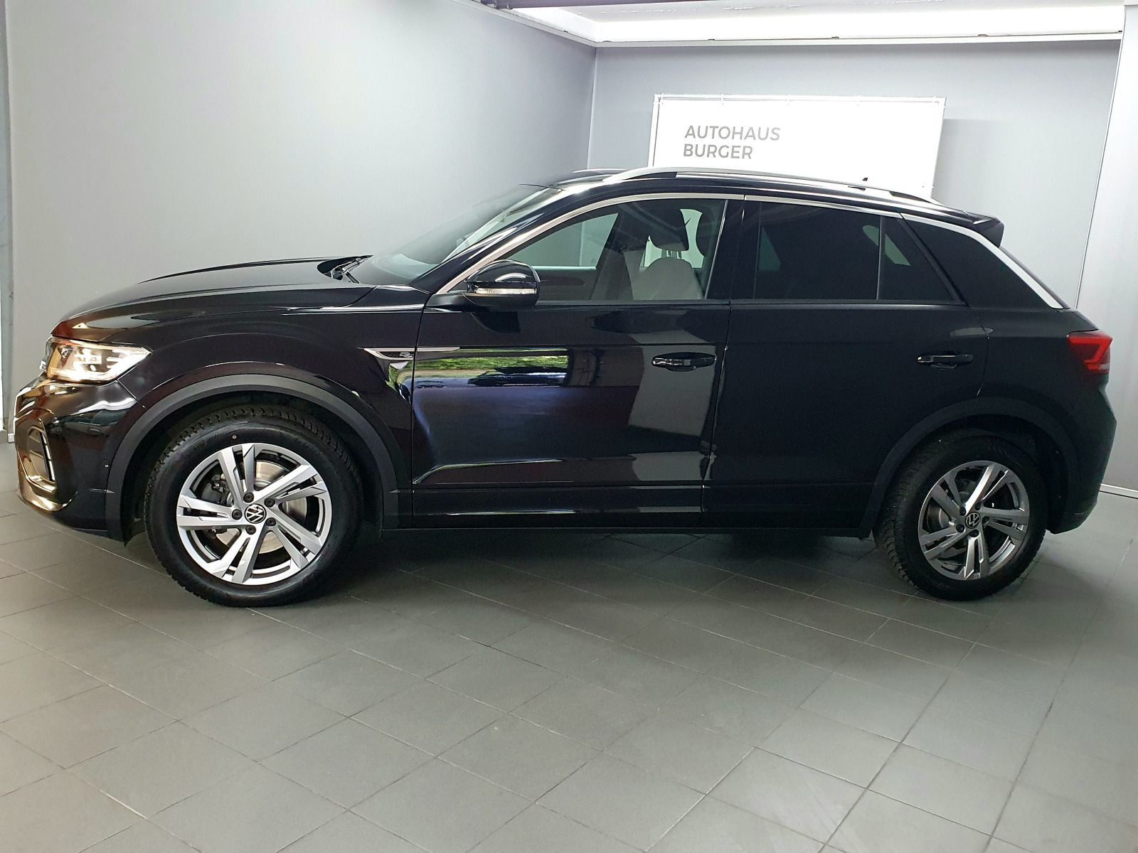 Volkswagen T-Roc 2.0TDI DSG R-Line AHK ACC LED AppConnect foto 2