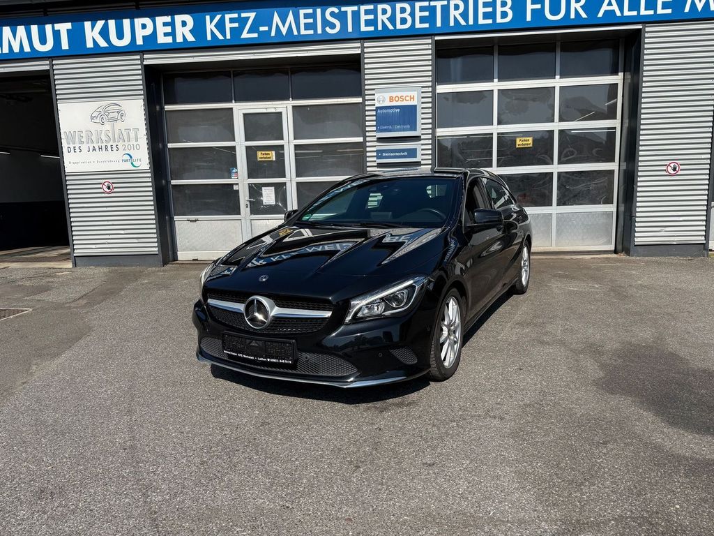 Image of Mercedes-Benz CLA 200