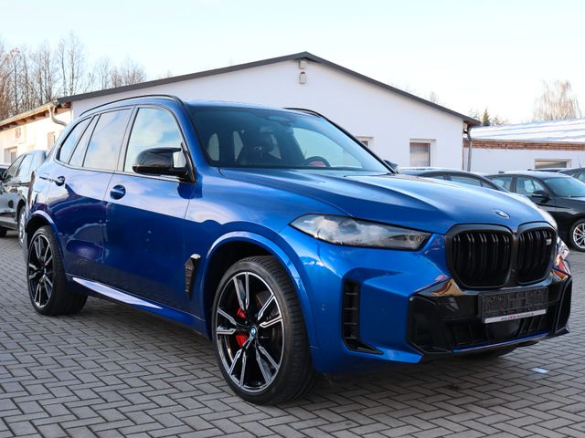 BMW X5 M60i