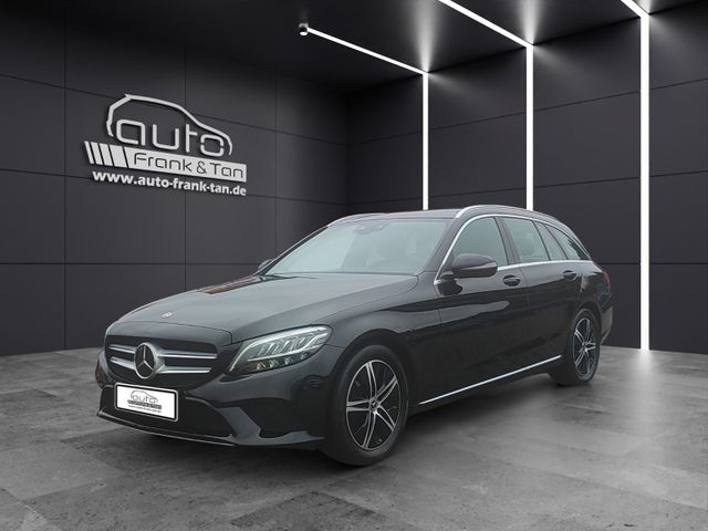 MERCEDES-BENZ C 300*Navi*Pano*SitzHZ*Totwinkel*LED*
