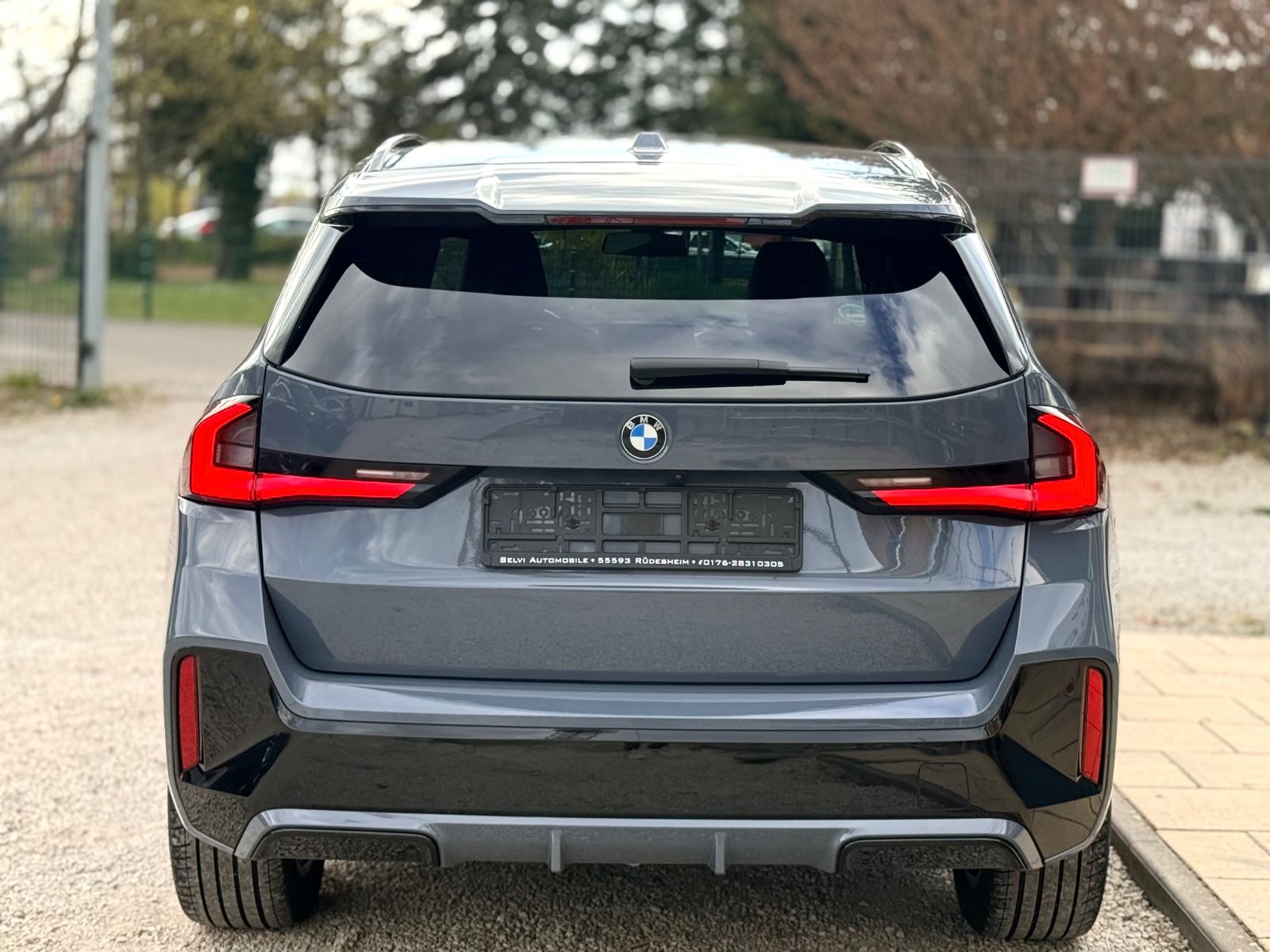 BMW 23d xDrive M Sport AHK DriAssPlus AdapLED Shadow foto 15
