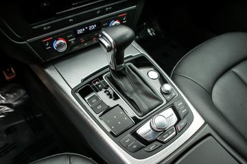Fahrzeugabbildung Audi A6 Allroad quattro 3.0TDI S tronic AIRMATIC PDC