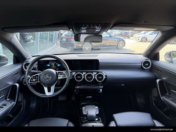 Mercedes CLA 180 Shooting Brake - 12