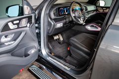 MERCEDES-BENZ GLS 600 Maybach 4M*First-Class*STHZ*AHK*ABC*