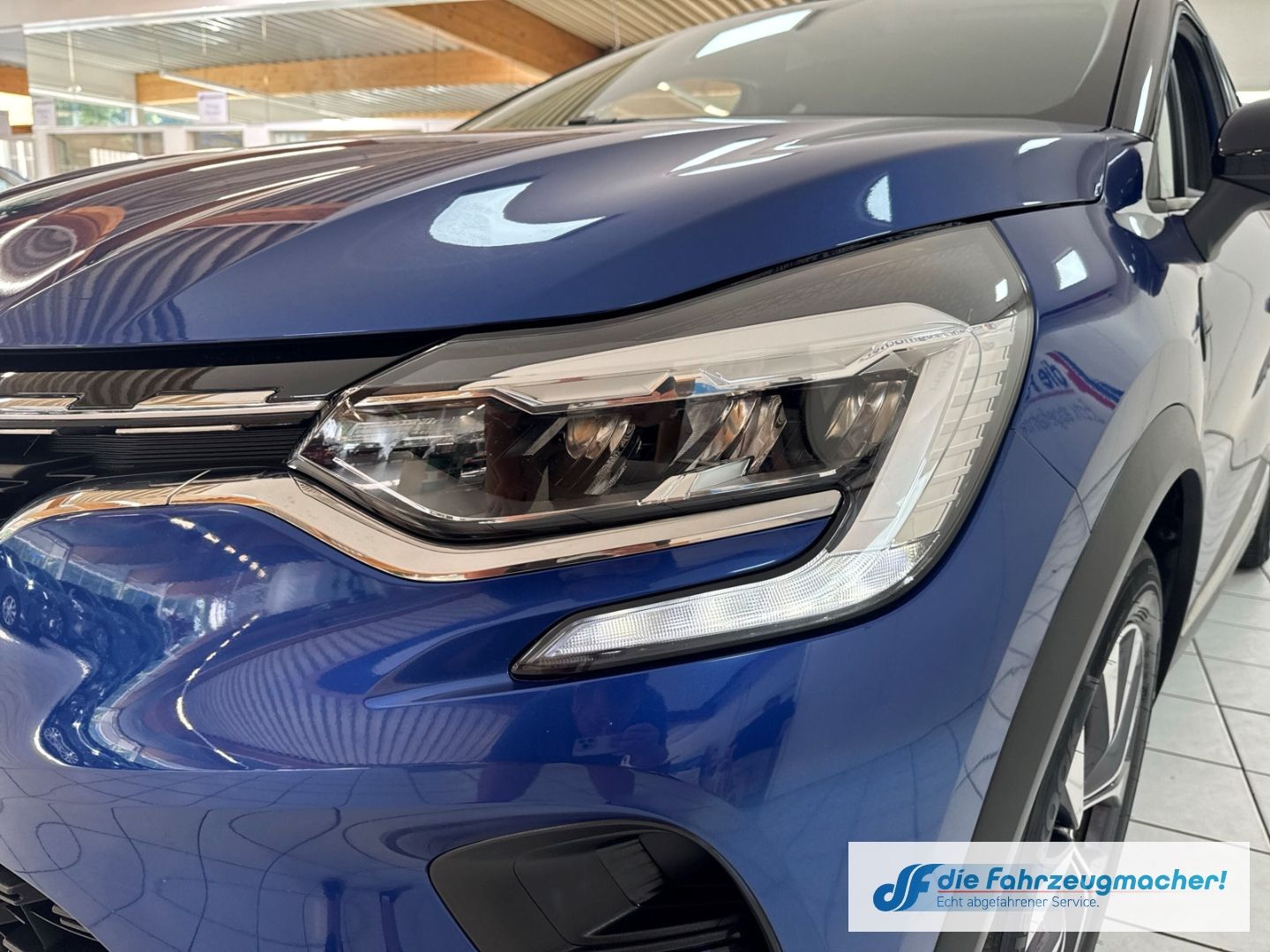 Fahrzeugabbildung Renault Captur II Experience LED ACC Fahrerprofil DAB SH