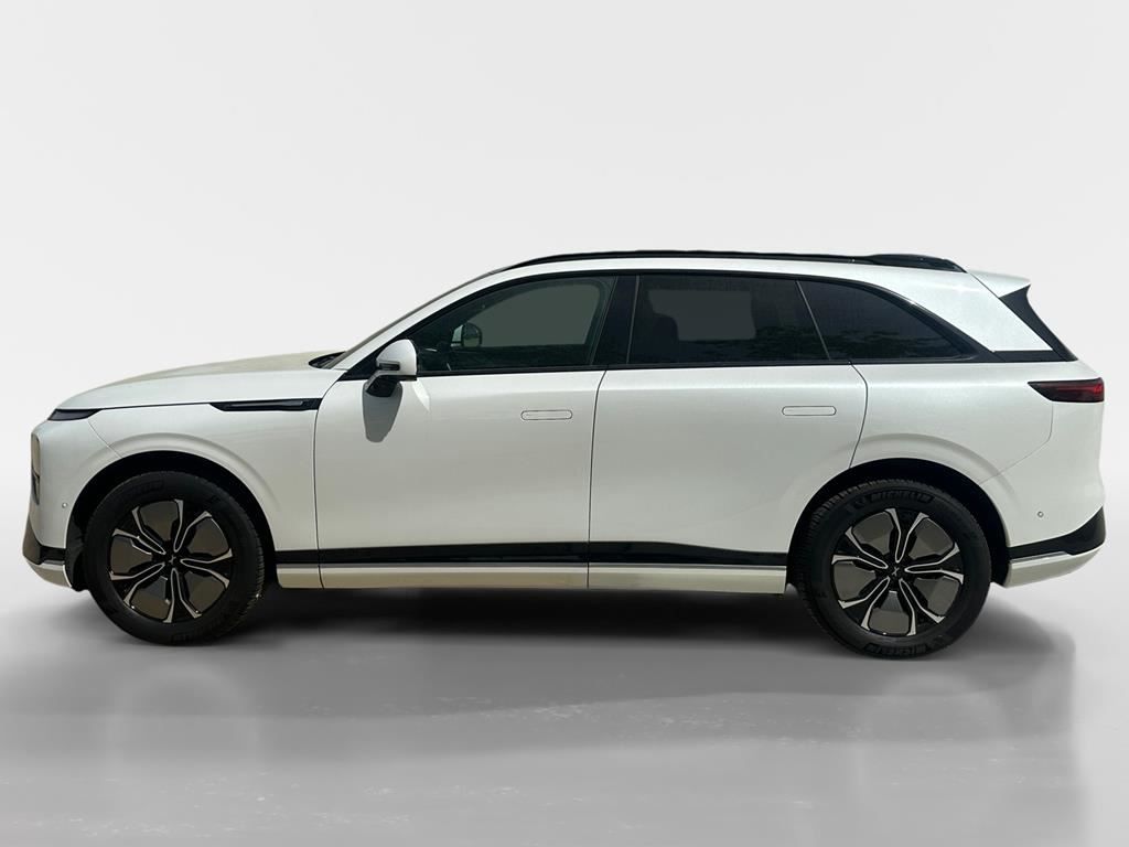 XPENG G9