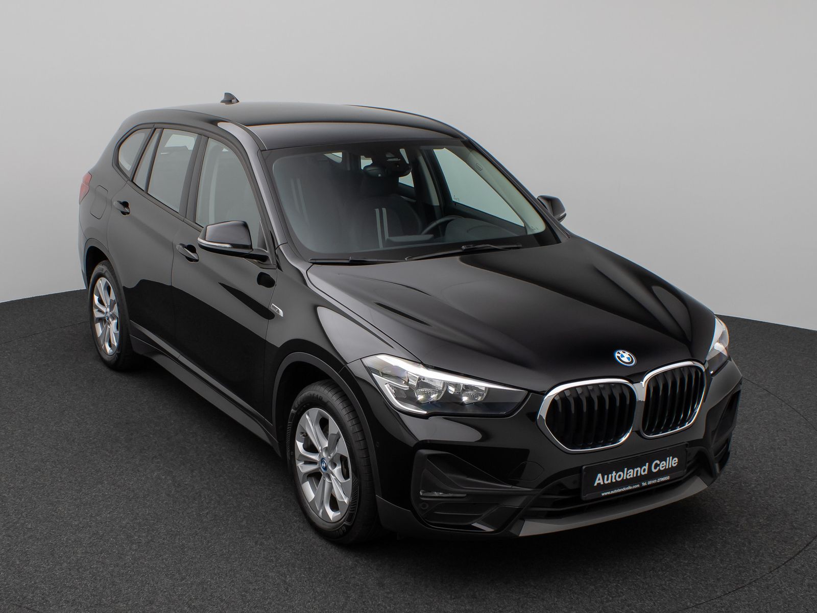 Fahrzeugabbildung BMW X1 xD25e Kamera DAB Komfort Sportsitz Parkassist