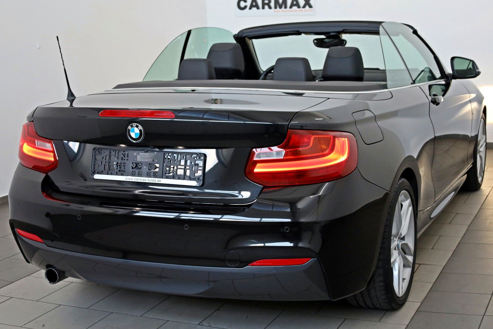 Fahrzeugabbildung BMW 220 i Cabrio M Sport,Navi Prof.,Kamera,Xenon
