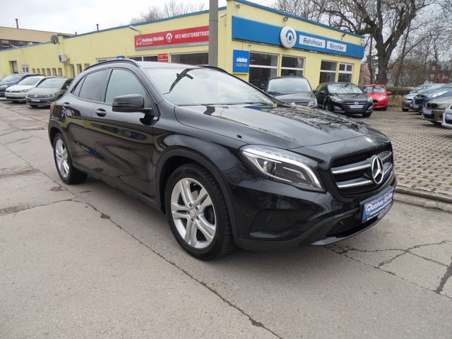 Mercedes-Benz GLA 200 GLA -Klasse/Standh./Kamera/Leder