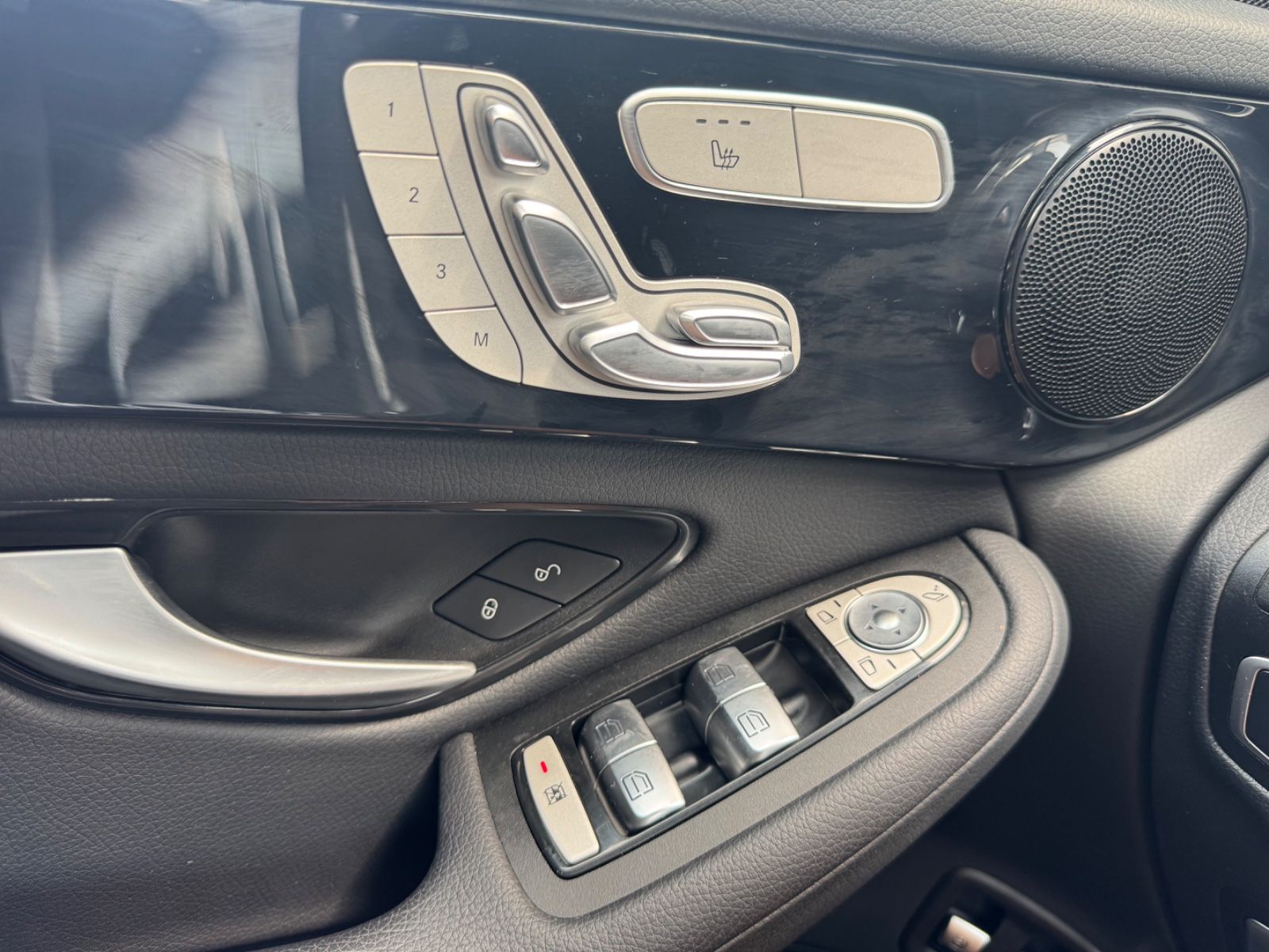 Mercedes-Benz GLC 300 e 4Matic Top Zustamd foto 14