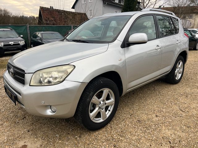 Toyota RAV 4 2.0/4x4 Sol