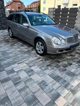 Mercedes-Benz E200 Kompressor Elegance (1.... - Mercedes-Benz E 200: Elegance Kompressor