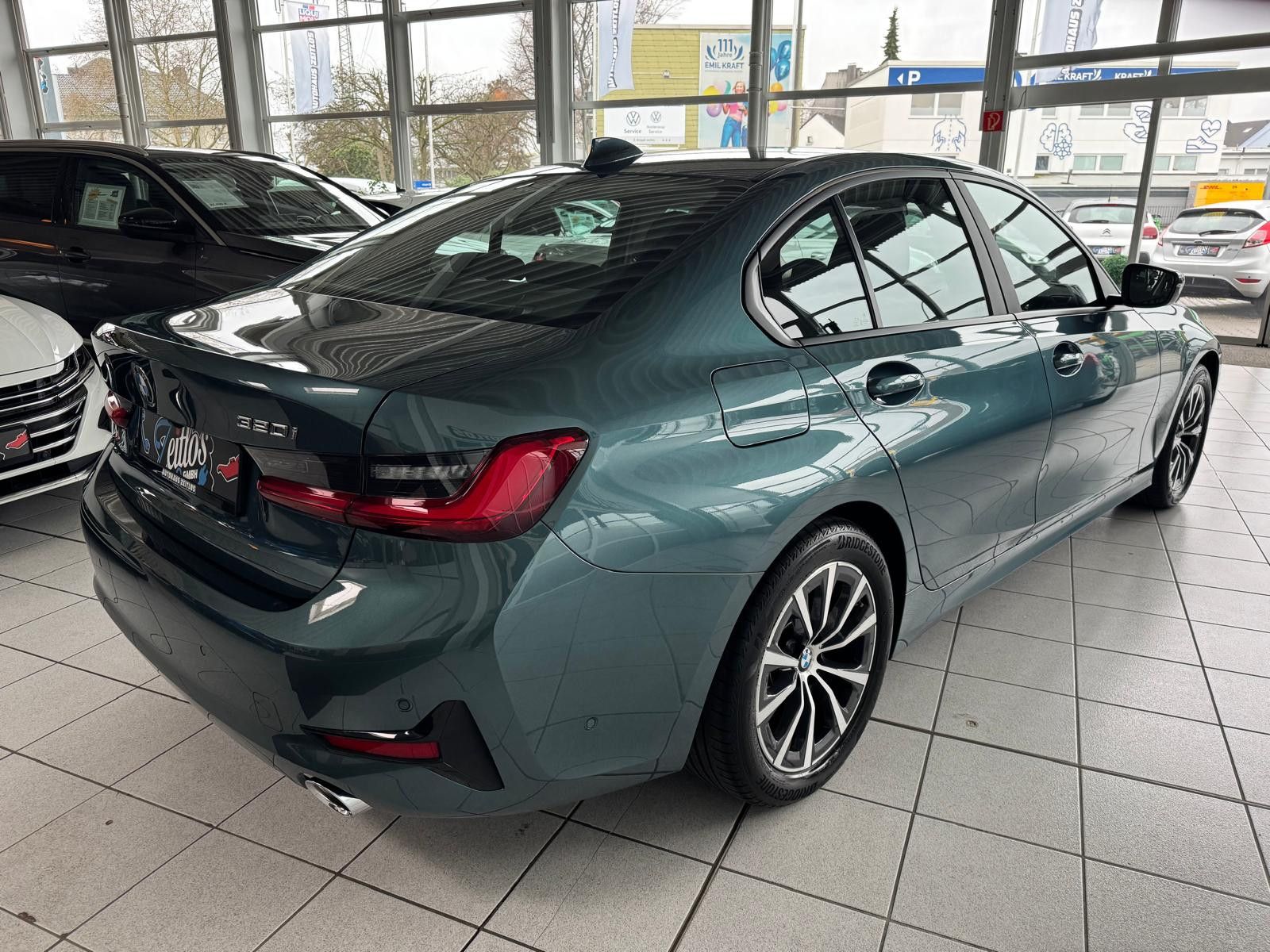 BMW 320i Advantage *Automatik*LED*CarPlay*Navi*SHZ* foto 5