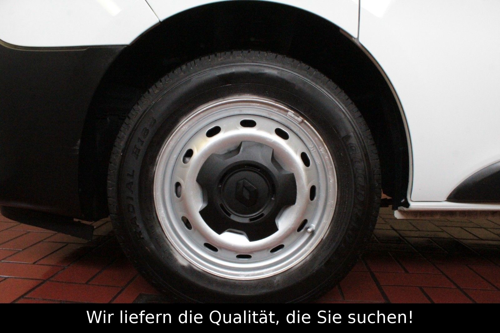 Fahrzeugabbildung Renault Trafic Kasten L1H1 3,0t Komfort *AHK*15023*