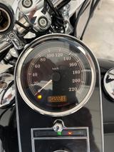 Harley-Davidson Softail deLuxe FLSTN mit ABS - Angebote