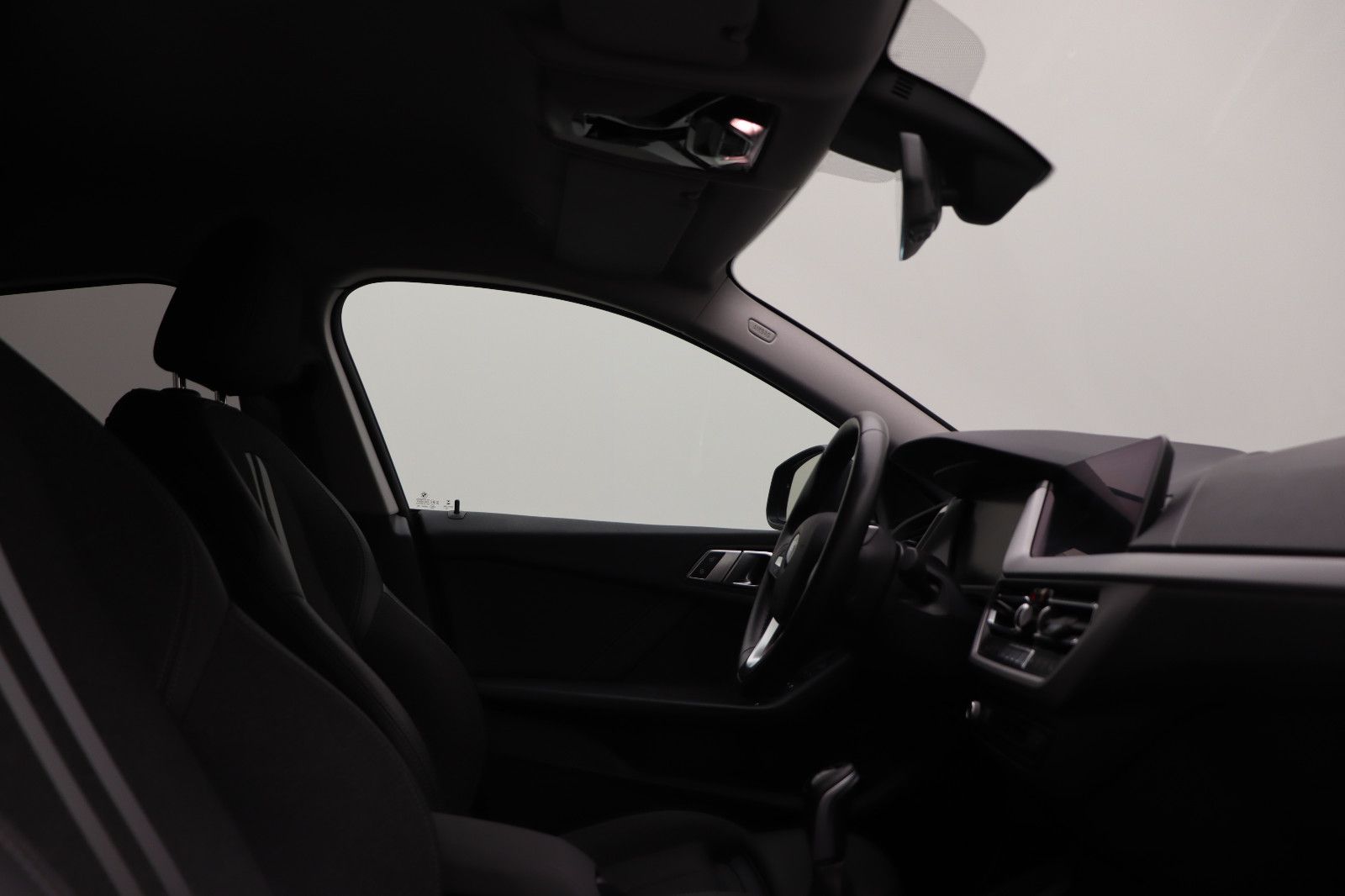 Fahrzeugabbildung BMW 218i Gran Coupe Advantage LED NAVI KAMERA