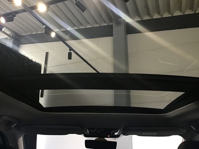 Fahrzeugabbildung Mitsubishi Plug-in Hybrid Outlander TOP ACC/Pano/Navi/Leder