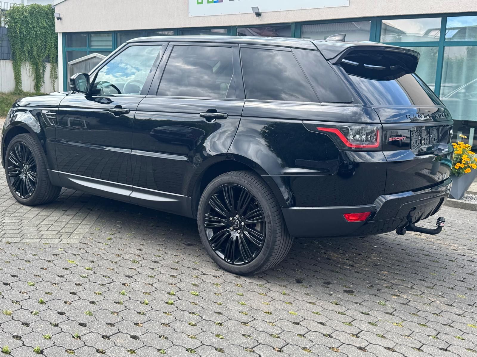 Fahrzeugabbildung Land Rover Range Rover Sport S HSE Facelift PANO+LED+360°+